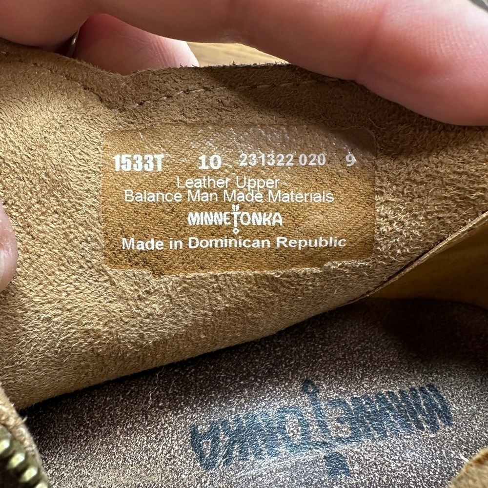 EUC Minnetonka Brenna Tan Suede Ankle Booties Size‎ 10 - Picture 8 of 13